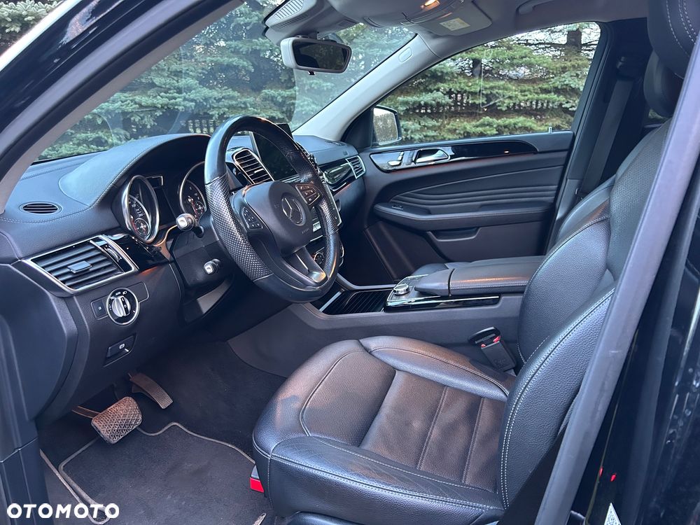 Mercedes-Benz GLE - 8