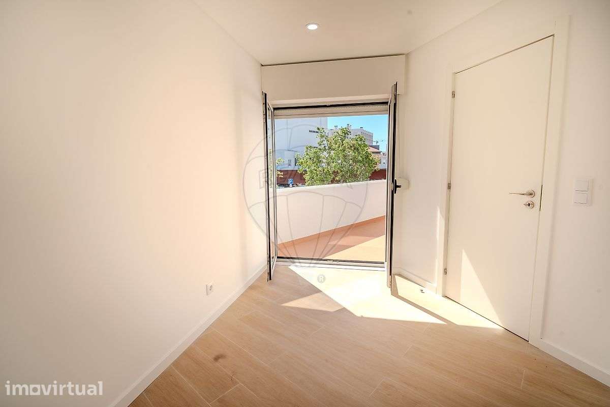 Apartamento T2 para arrendamento - Grande imagem: 5/15