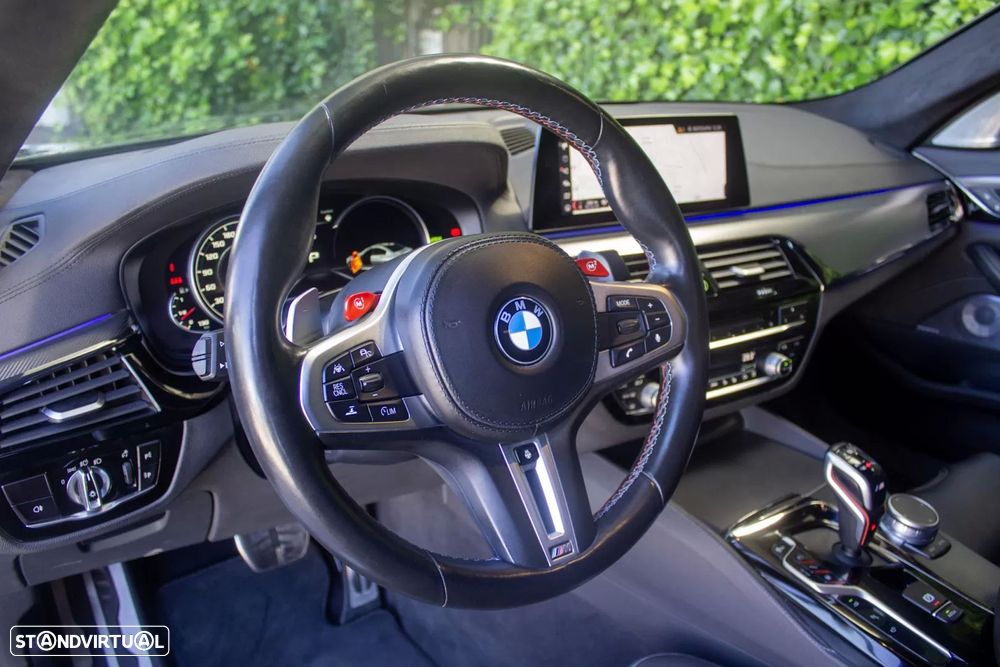BMW M5 Competition - 12