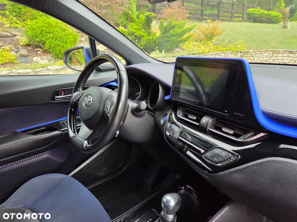 Toyota C-HR Style Selection - 22