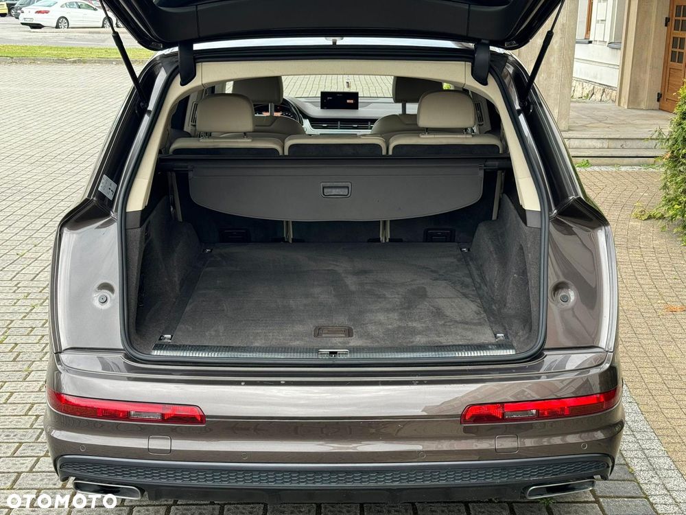 Audi Q7 50 TDI Quattro Tiptronic - 28