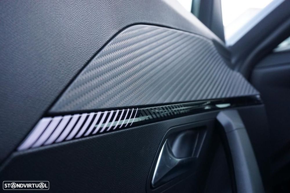 Peugeot e-2008 54 kWh Allure - 39