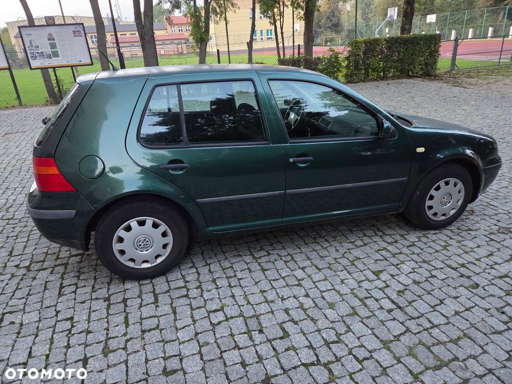 Volkswagen Golf IV 1.4 Basis - 2