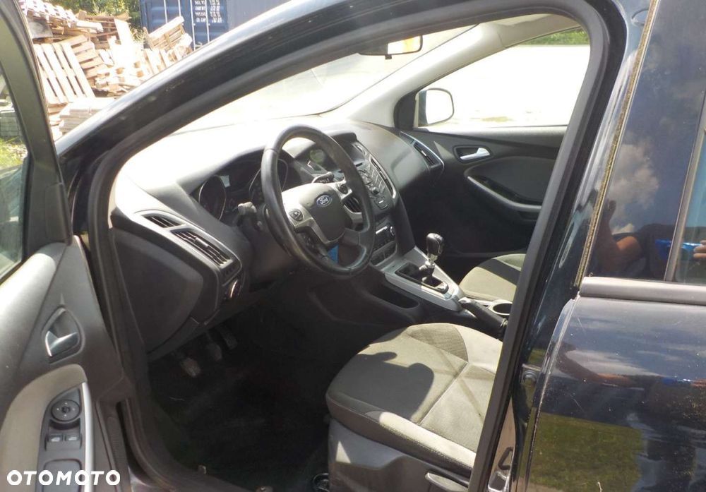 Ford Focus - 26