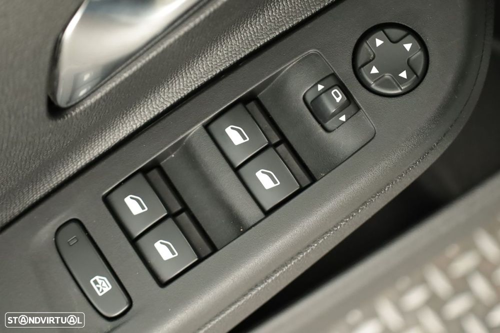 Opel Corsa 1.2 T Elegance - 19