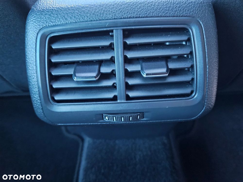 Volkswagen Golf GTD BlueMotion Technology - 35
