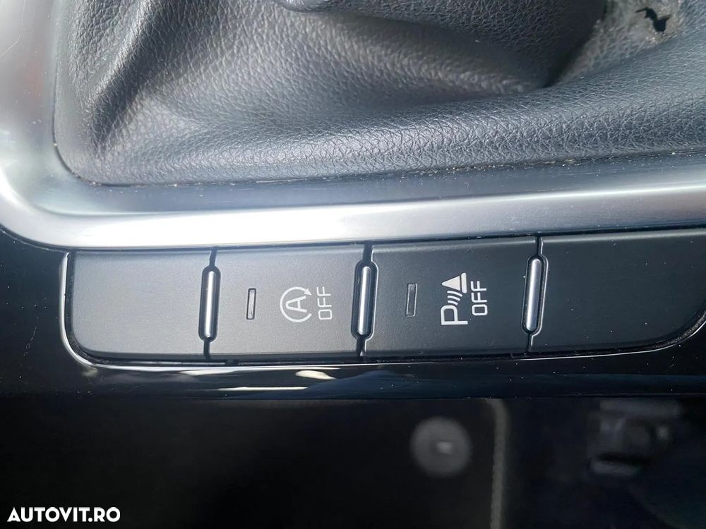 Kia Ceed 1.0 T-GDI ISG Platinum Edition - 23