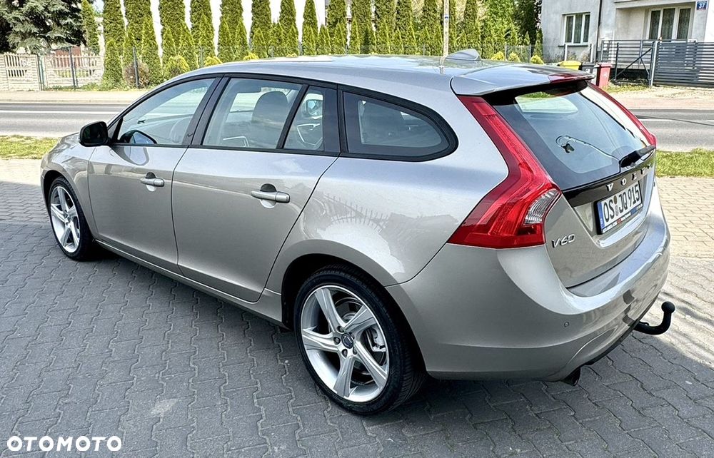 Volvo V60 D2 Drive-E Summum - 8