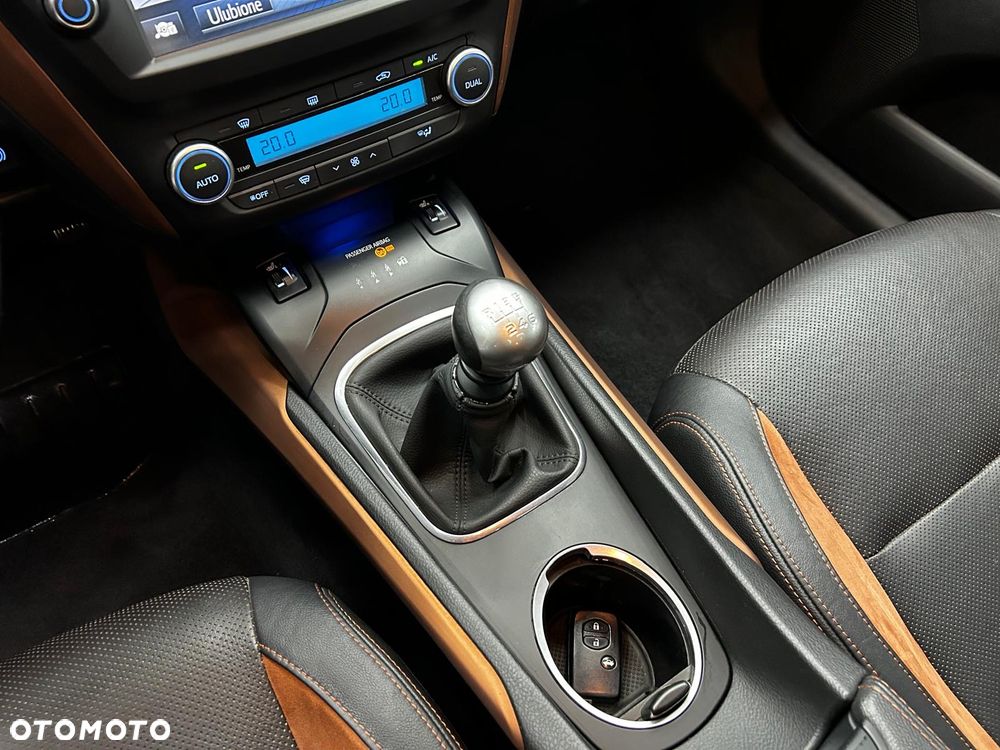 Toyota Avensis 1.6 D-4D Prestige - 10