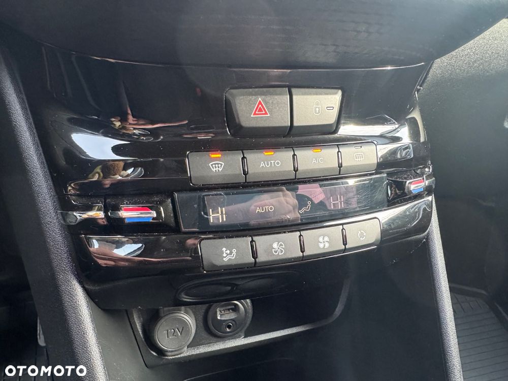 Peugeot 2008 PureTech 110 Stop&Start EAT6 Active - 12