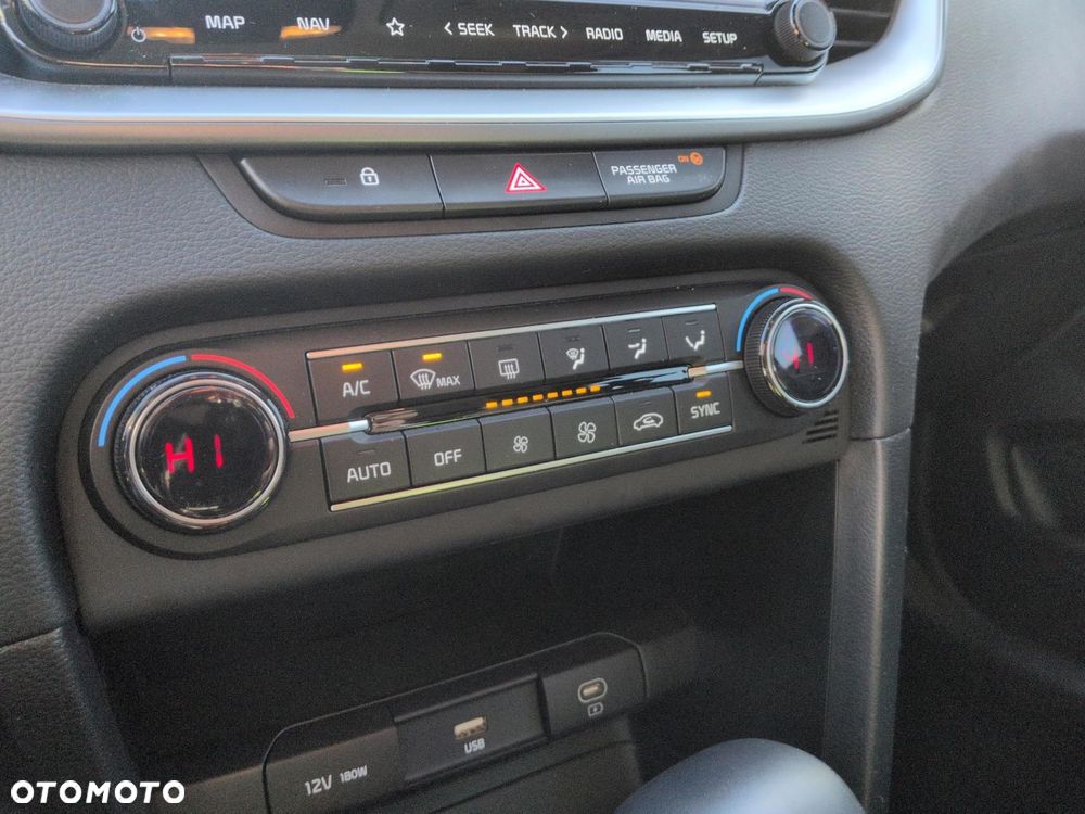 Kia Ceed 1.5 T-GDI M DCT - 13