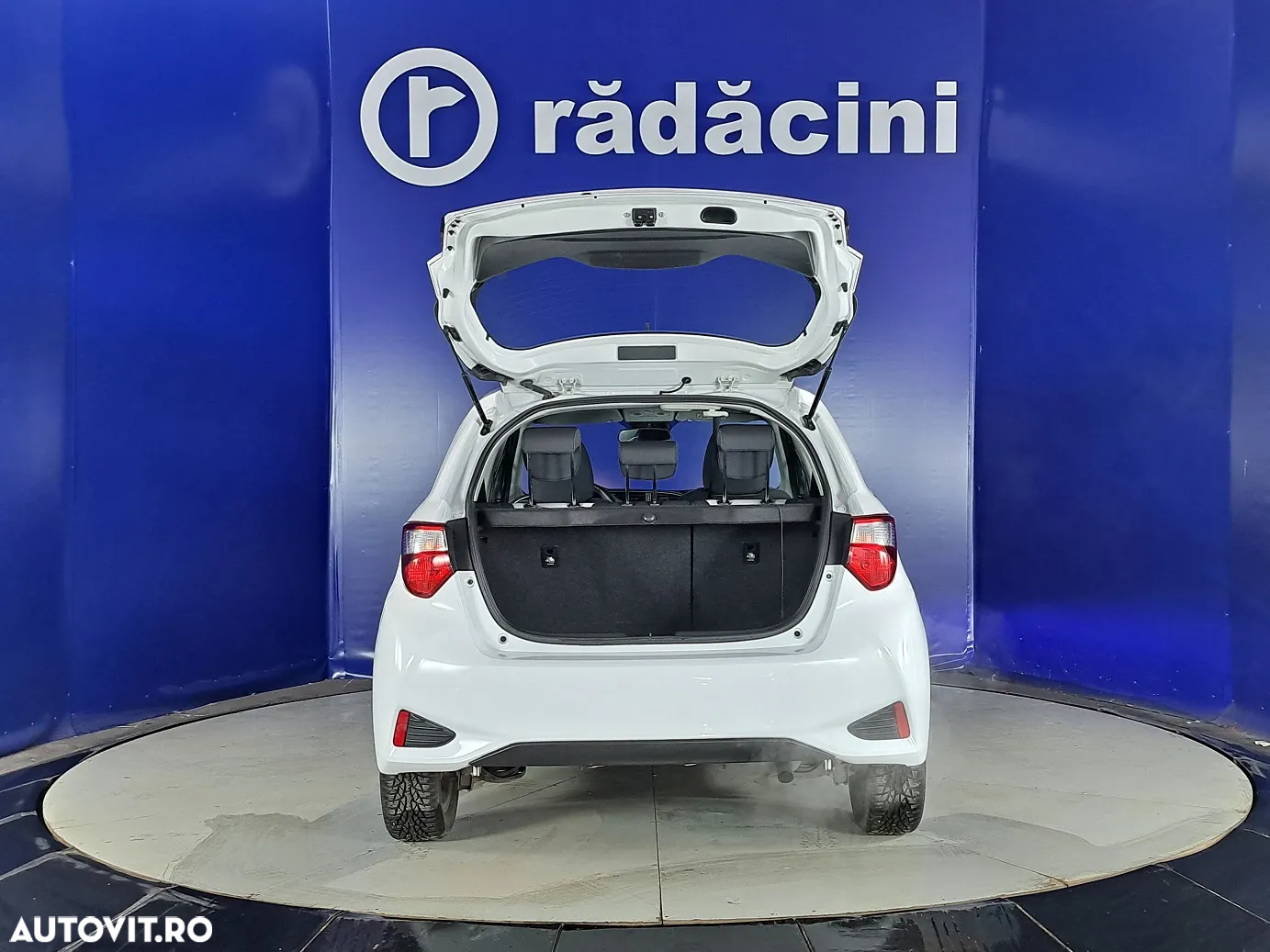 Toyota Yaris - 19