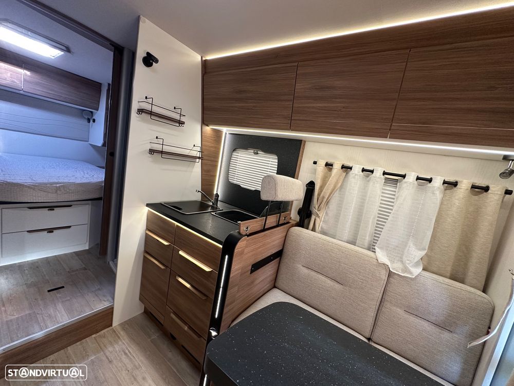 Pilote Expression P720 - 21