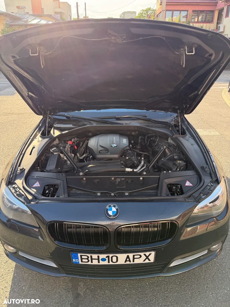 BMW Seria 5 520d Aut. - 12