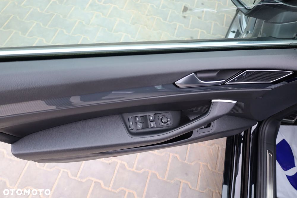 Volkswagen Arteon 2.0 TDI Bi-Turbo SCR 4Mot R-Line DSG - 30