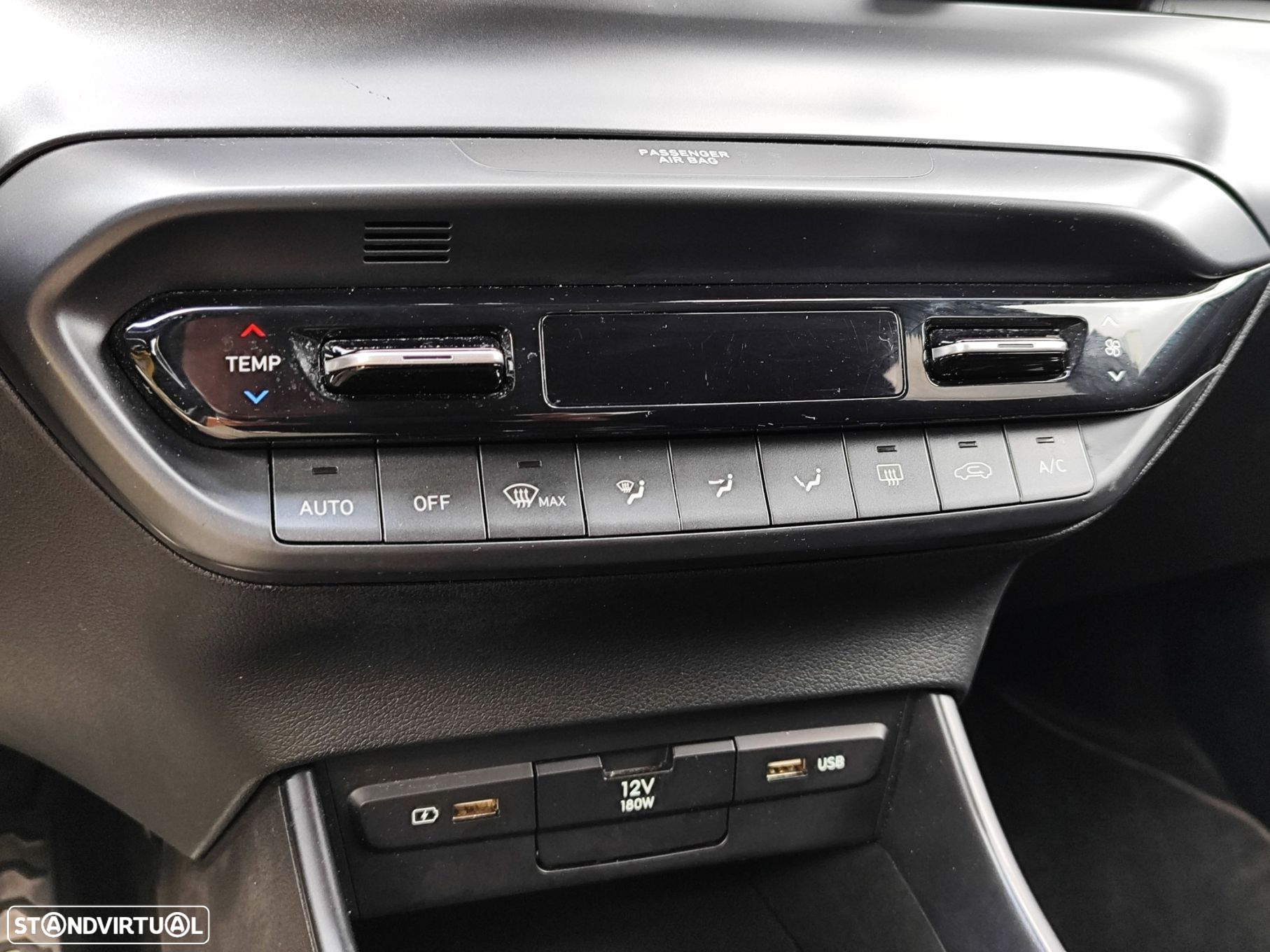 Hyundai Bayon 1.0 T-GDI Premium - 14