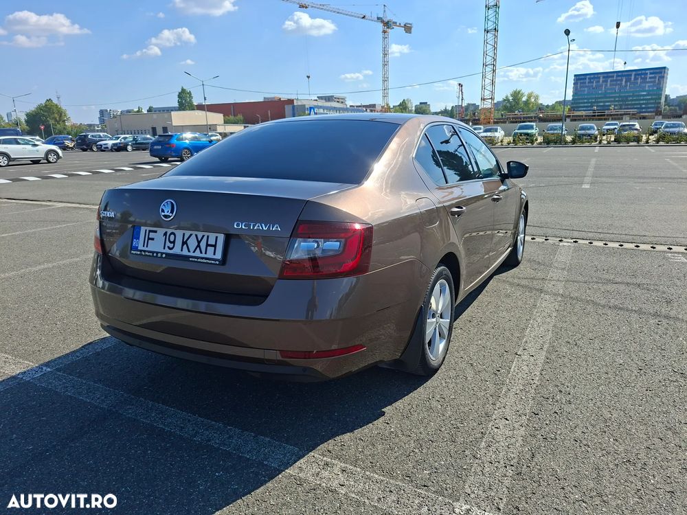 Skoda Octavia - 6