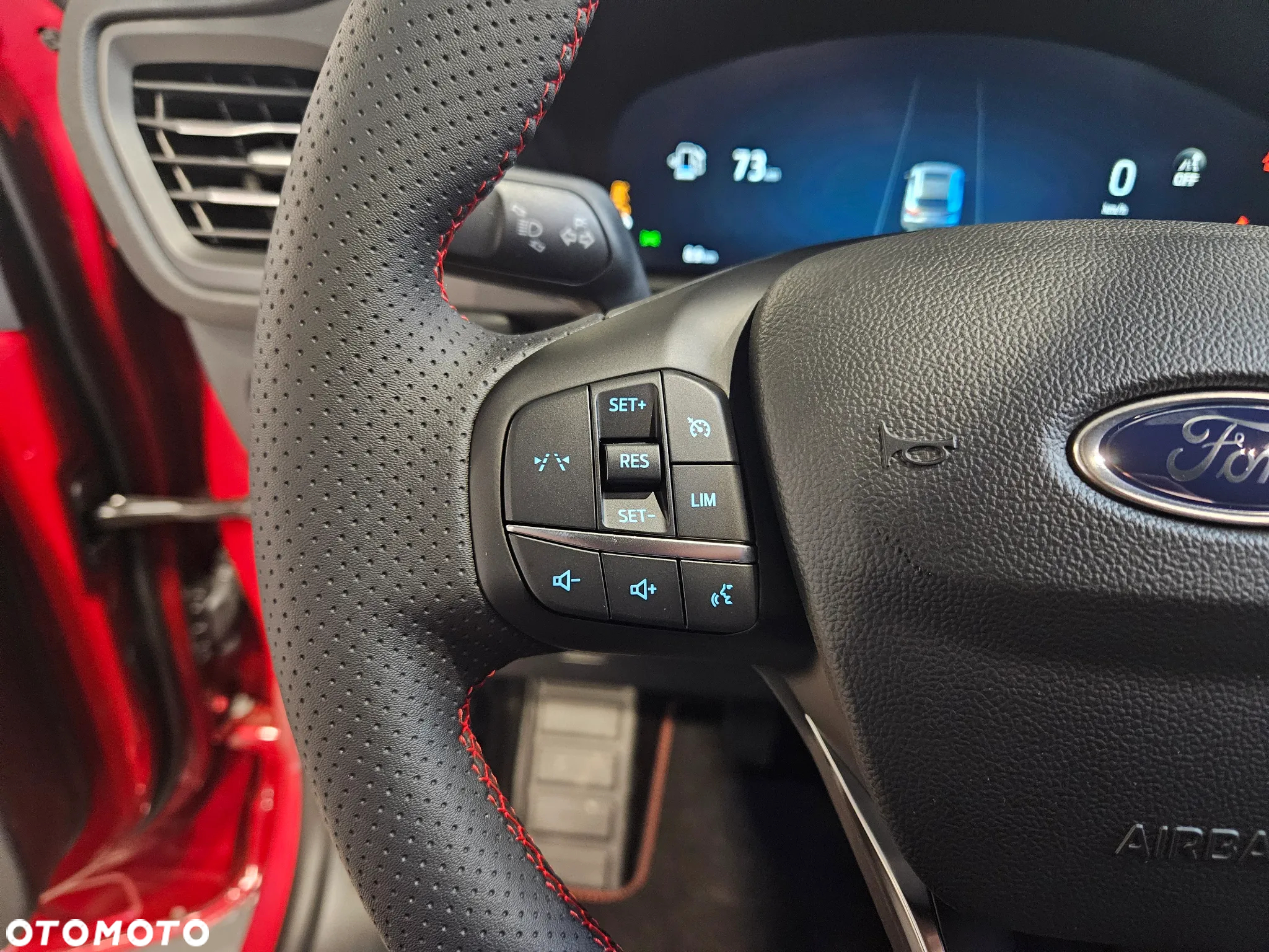 Ford Kuga 1.5 EcoBoost FWD ST-Line - 12