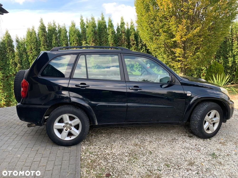 Toyota RAV4 - 7