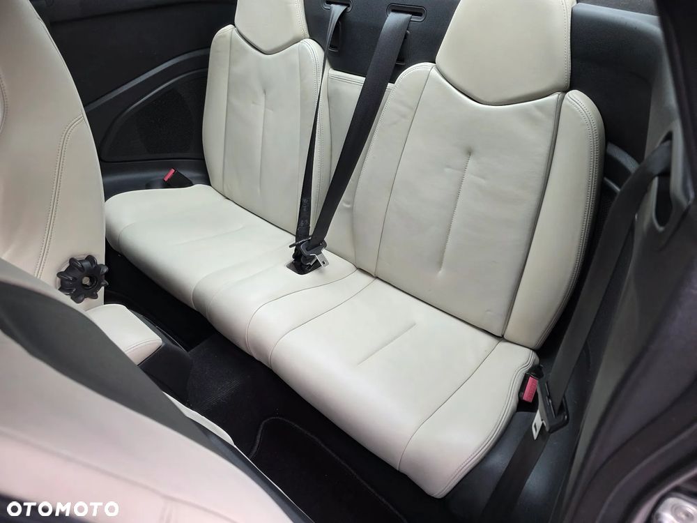 Peugeot RCZ 2.0 HDi - 14