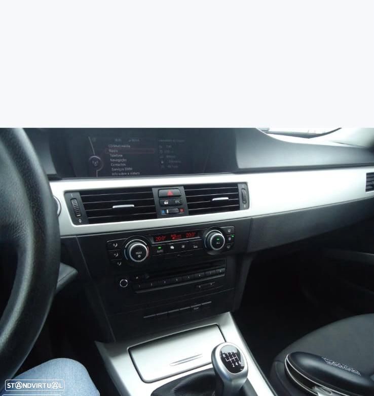 BMW 320 - 24