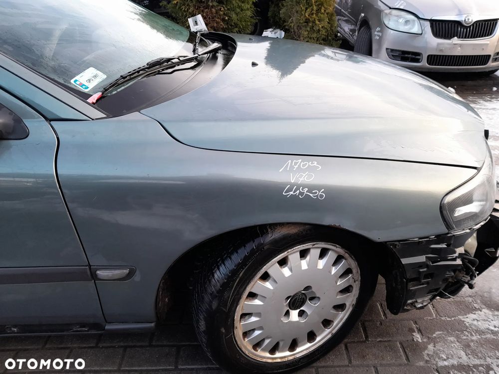 VOLVO V70 BŁOTNIK PRAWY PRZEDNI PRAWY PRZÓD KOLOR: 449-26 - 1