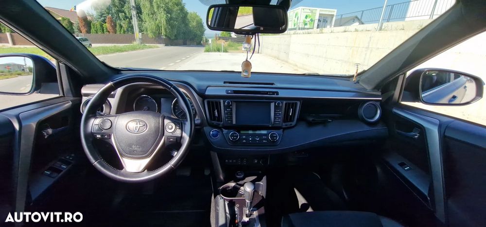 Toyota RAV4 2.5 VVT-i 4x4 Executive - 9