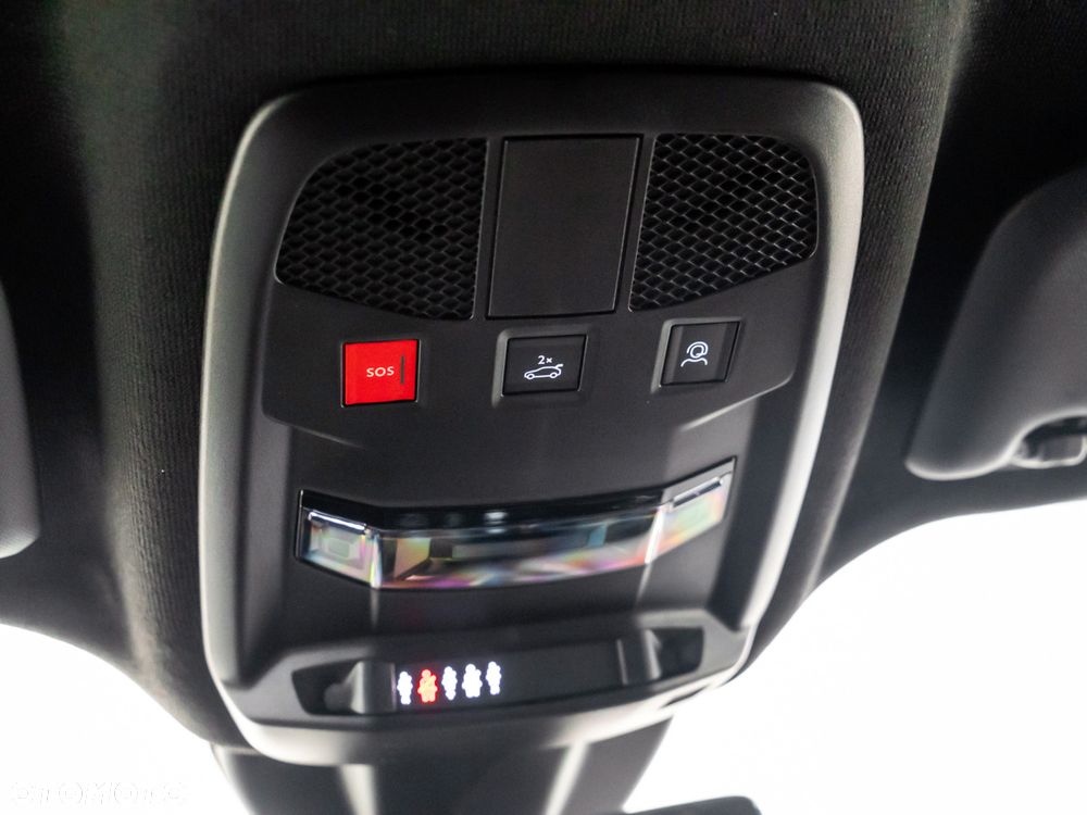 Alfa Romeo Junior 1.2 VGT Ibrida Ti - 28