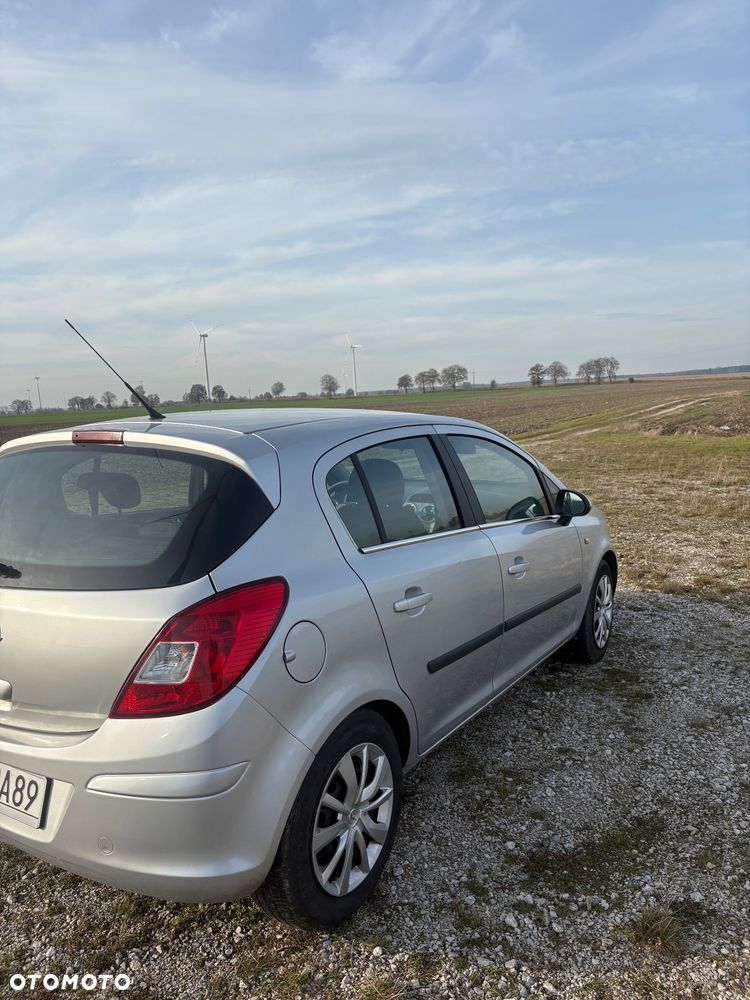 Opel Corsa 1.2 16V 111 - 7