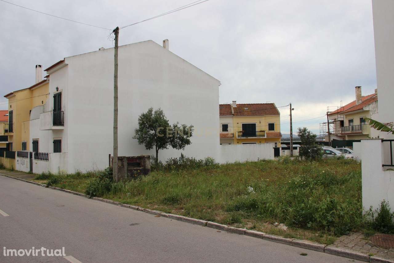 Lote Urbano - Grande imagem: 2/14