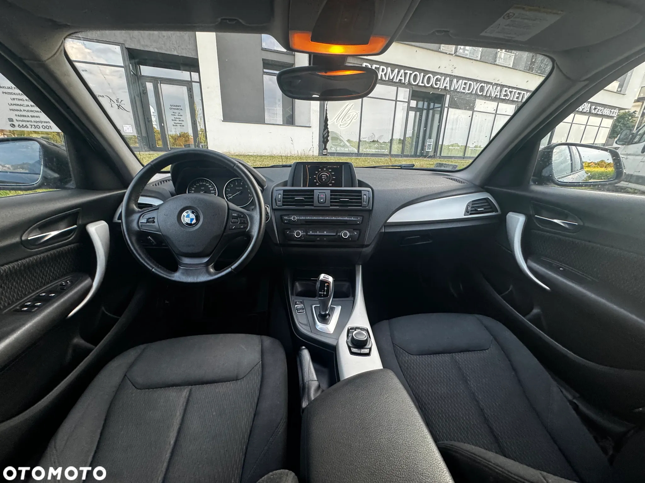 BMW Seria 1 116i - 11