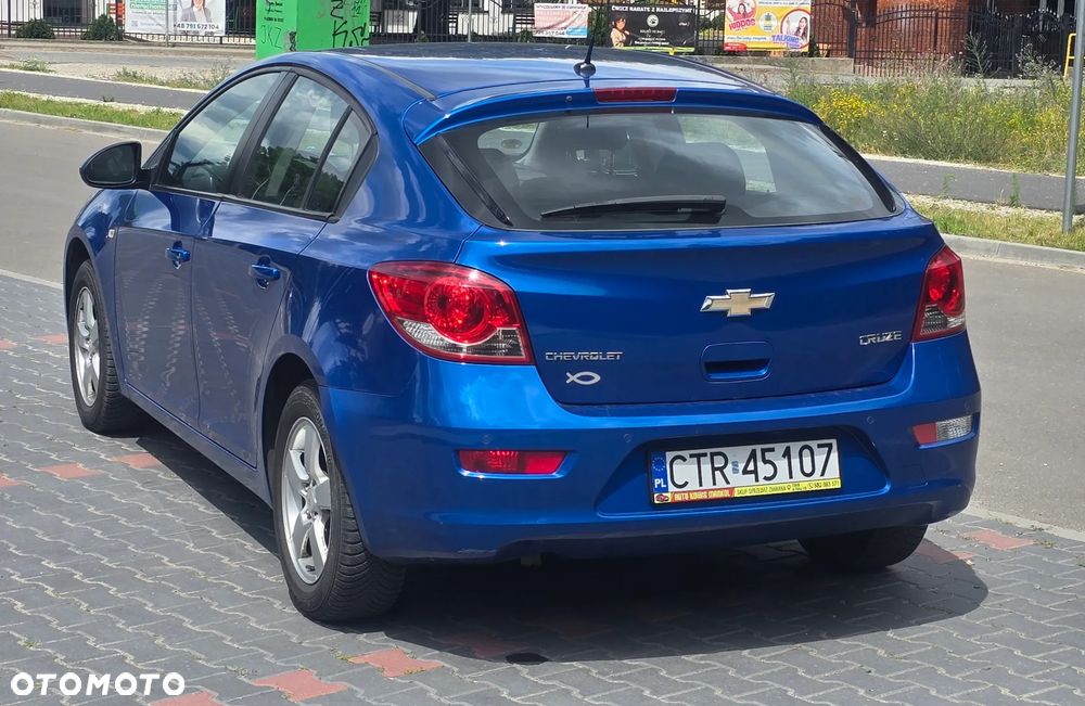 Chevrolet Cruze 1.6 LT+ - 4