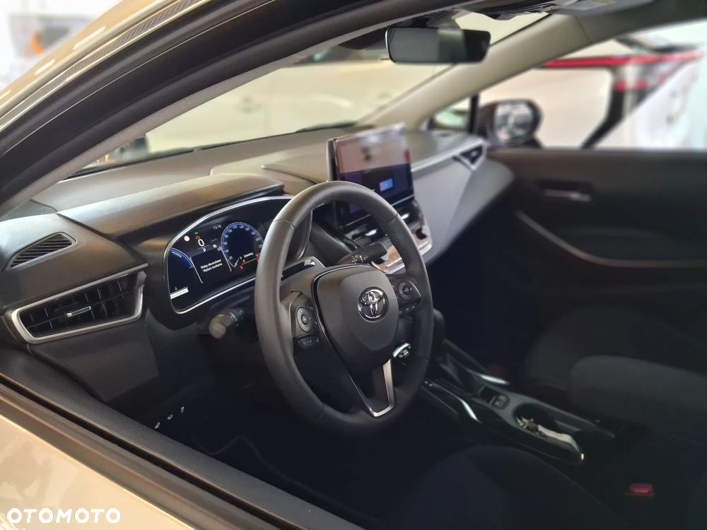 Toyota Corolla 1.8 Hybrid Style - 11