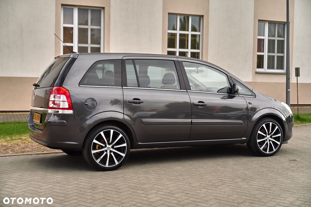 Opel Zafira 1.8 16V Comfort - 13