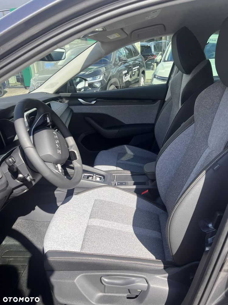 Skoda Octavia 1.5 TSI mHEV Drive Selection DSG - 9