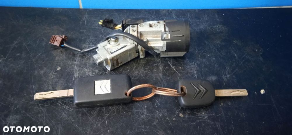 Stacyjka 2x kluczyk Citroen C4 - 1