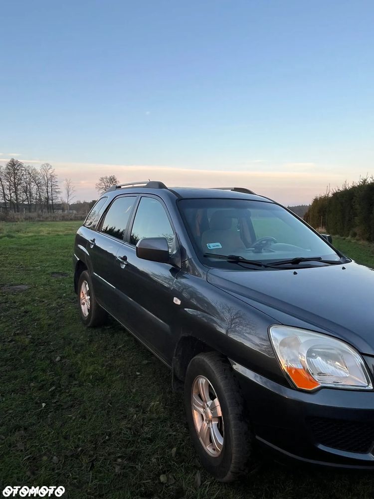 Kia Sportage 2.0 Tour - 2