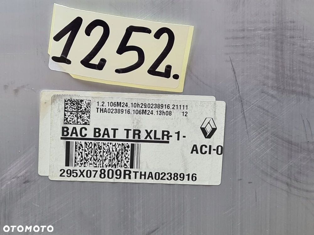 Obudowa baterii trakcyjnej podstawa Renault Zoe - 8