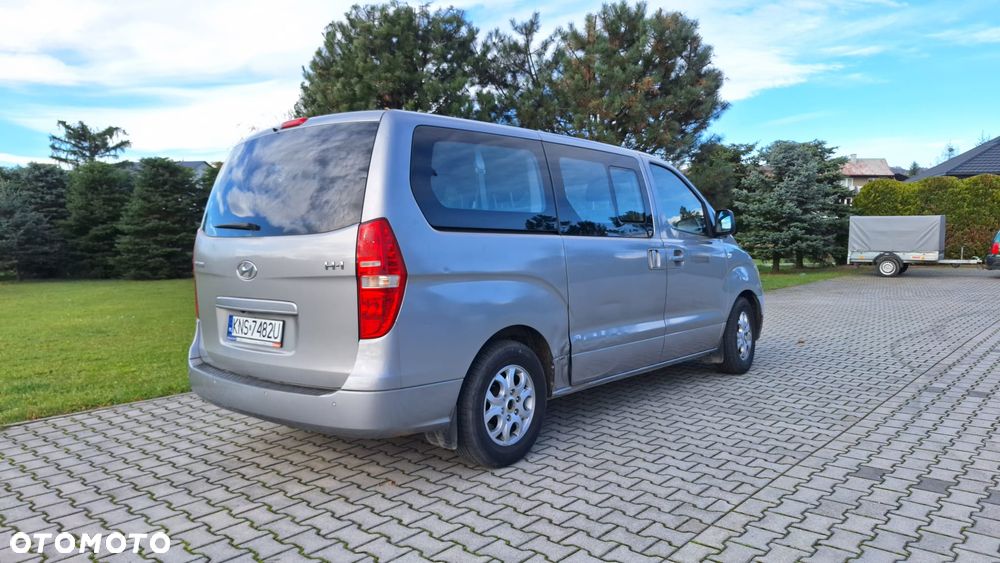 Hyundai H-1 - 6