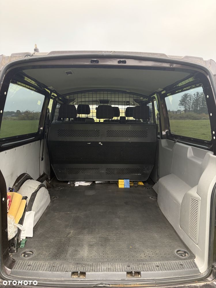 Volkswagen Transporter 2009 photo 5