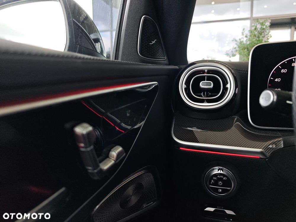 Mercedes-Benz Klasa C 220 d mHEV 4-Matic AMG - 25