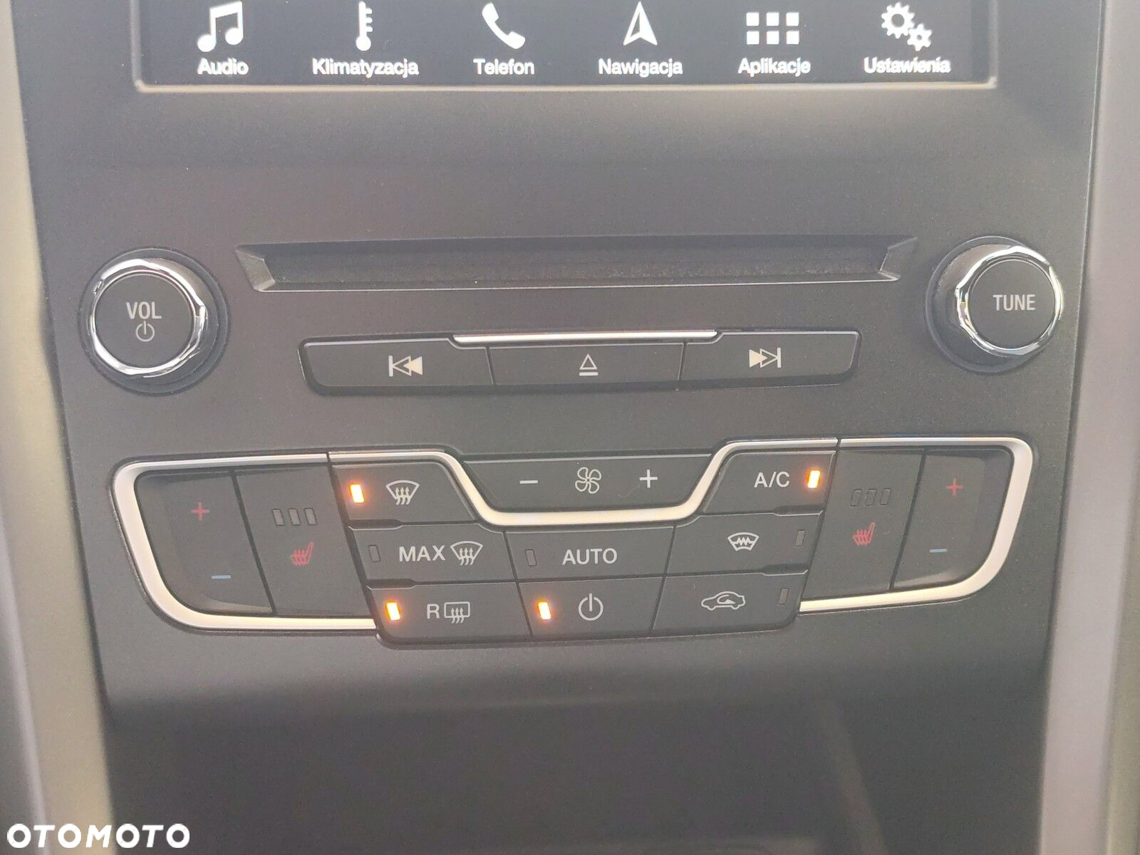 Ford Mondeo - 30