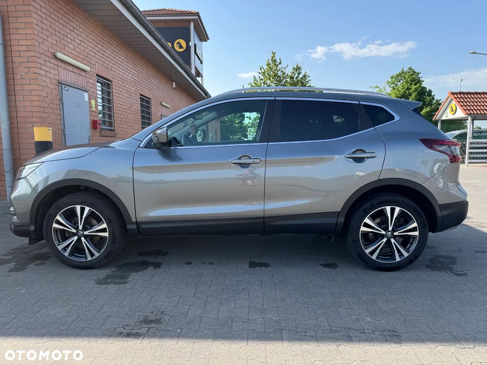 Nissan Qashqai 1.6 DIG-T N-Connecta - 22