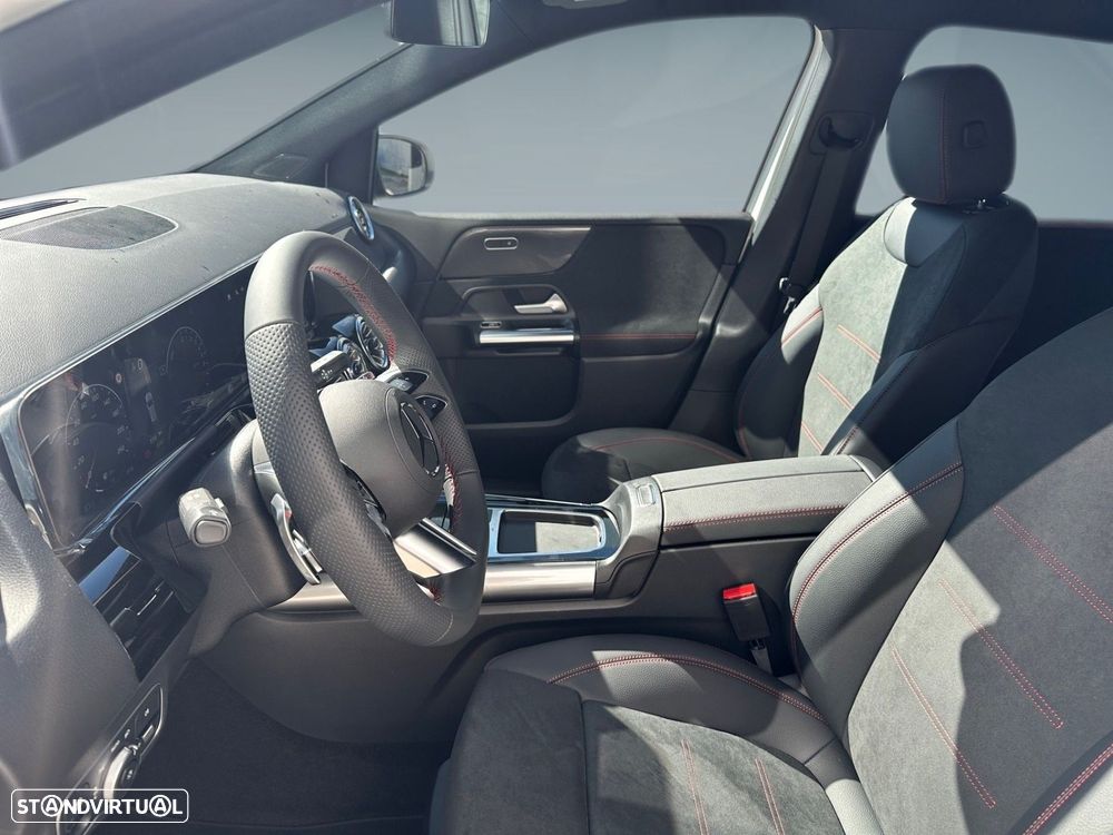 Mercedes-Benz B 250 e - 11