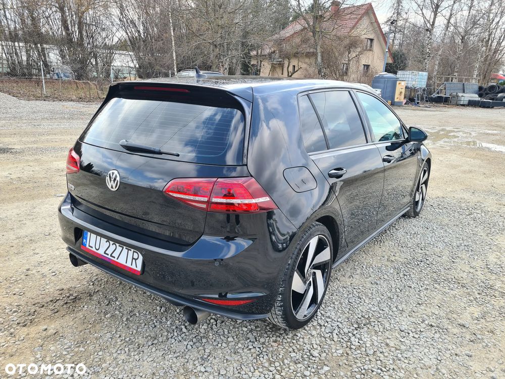Volkswagen Golf GTD 2.0 TDI SCR DSG - 5