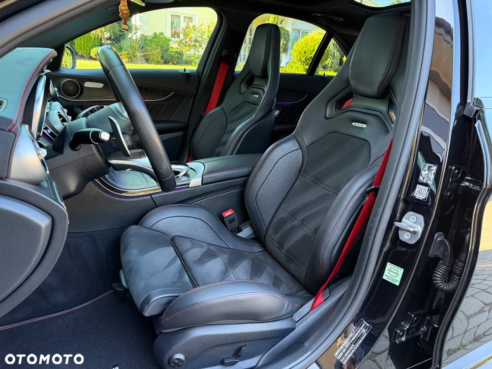 Mercedes-Benz Klasa C AMG 43 4Matic 9G-TRONIC - 25