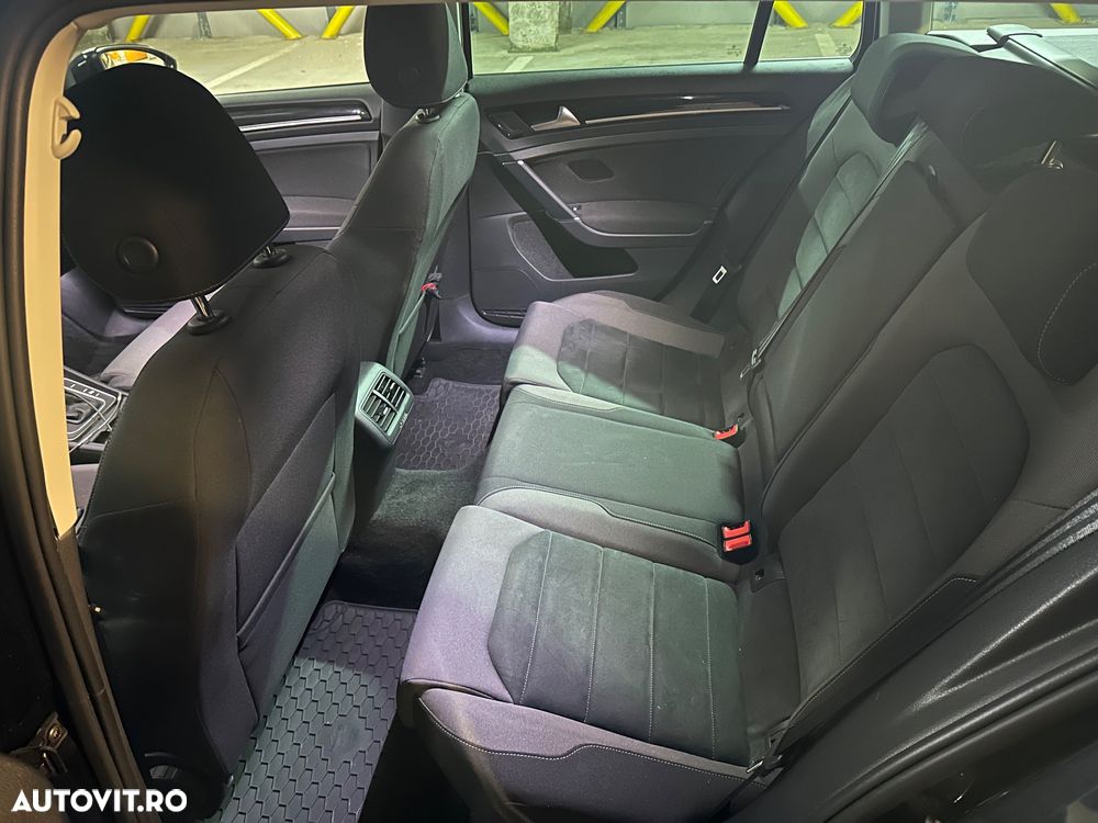 Volkswagen Golf 2.0 TDI SCR DSG Highline - 10