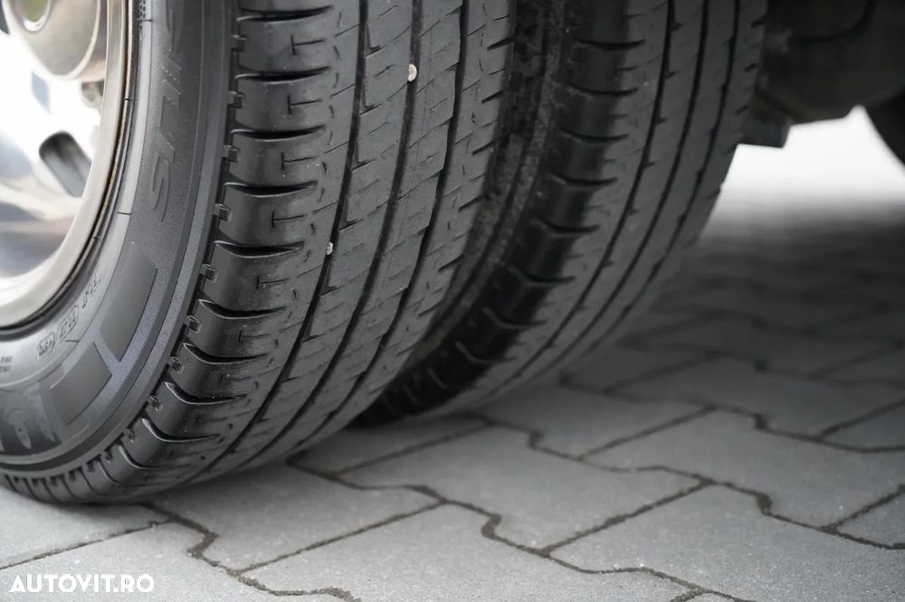 Iveco DAILY / 50C18 / AER CONDIȚIONAT / 66.000 km !!! / HI-MATIC / IMPORTAT - 13