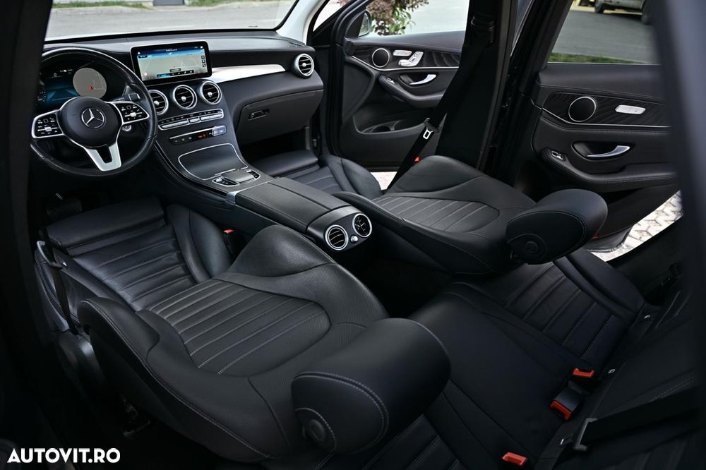 Mercedes-Benz GLC ver-220-d-4matic-9g--tronic-amg-line-advanced - 16