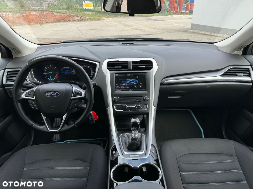 Ford Mondeo - 12